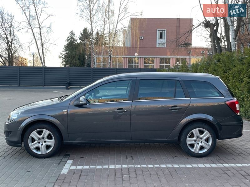 Универсал Opel Astra 2010 в Черкассах фото 4 Универсал Opel Astra 2010 в Черкассах