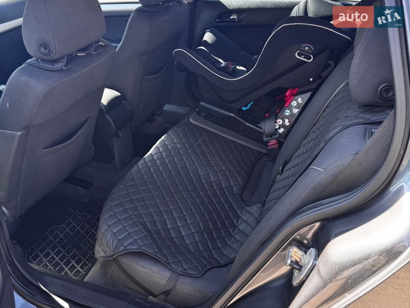 Універсал Opel Astra 2010 в Луцьку фото 24 Універсал Opel Astra 2010 в Луцьку