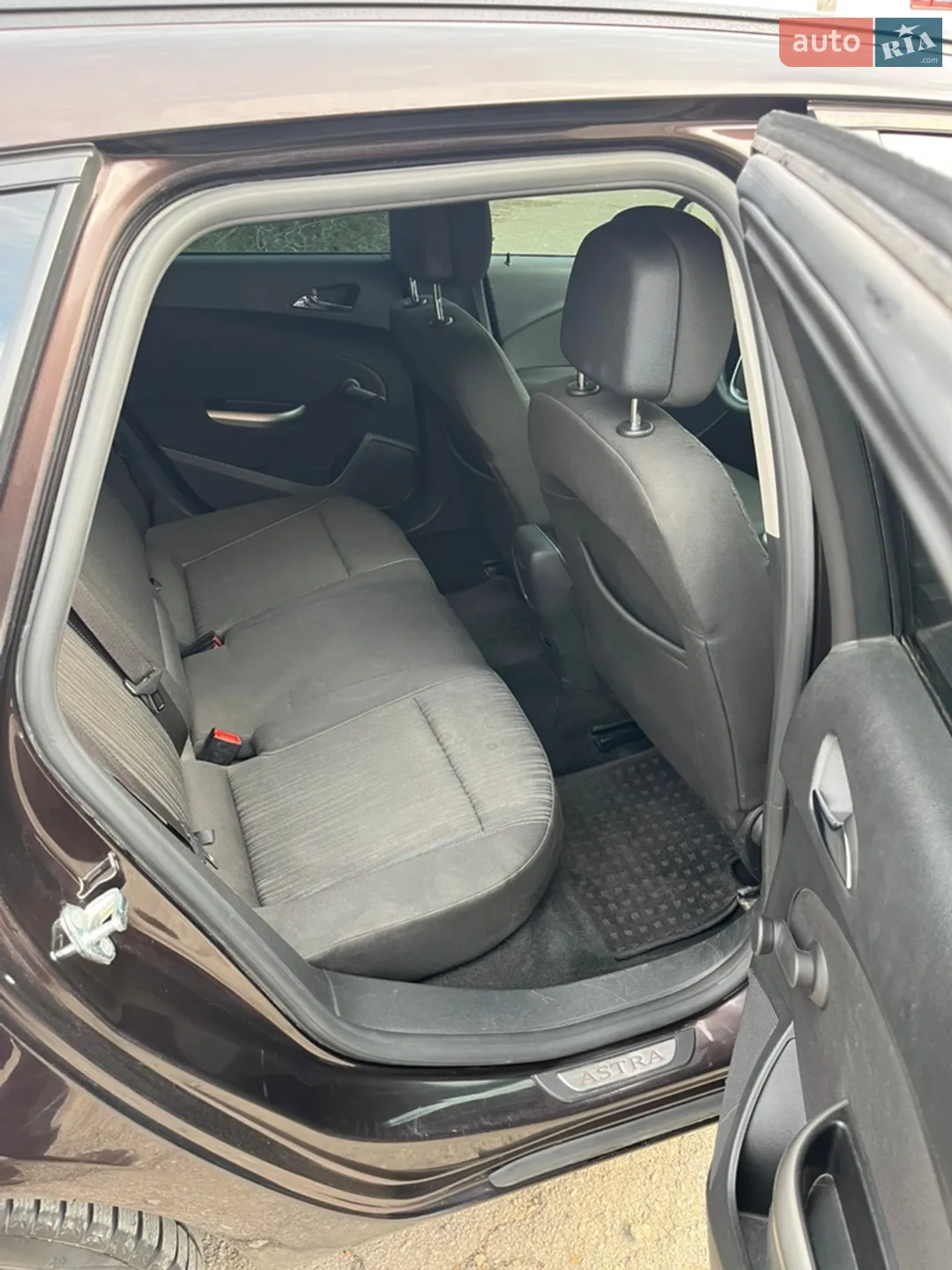 2011 Opel Astra - мініатюра 13