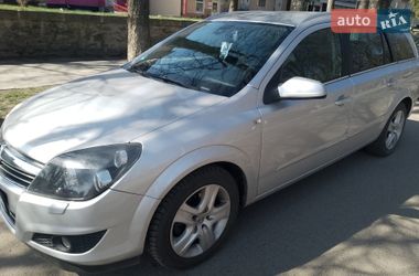 Универсал Opel Astra 2008 в Маньковке
