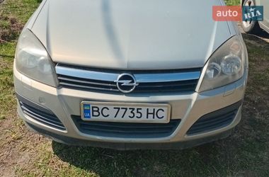Хэтчбек Opel Astra 2006 в Львове
