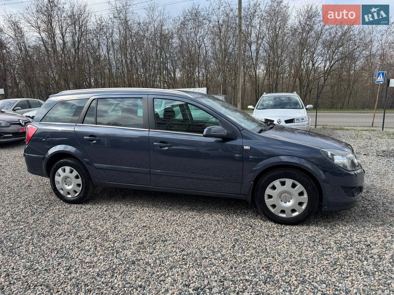 2010 Skoda Octavia - мініатюра 92