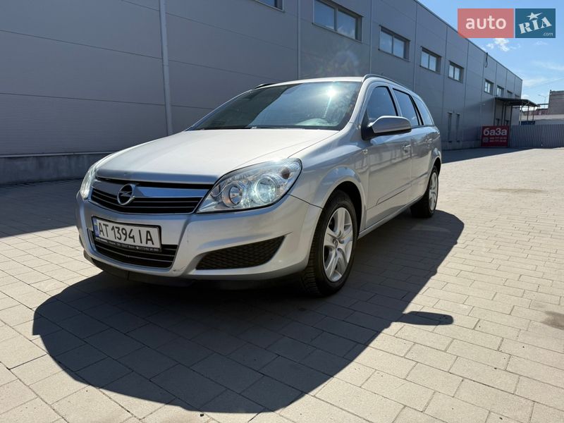 Opel Astra 2009