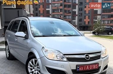 Универсал Opel Astra 2010 в Запорожье