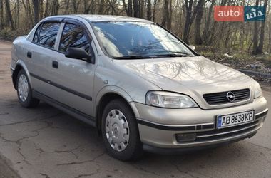 Седан Opel Astra 2008 в Бердичеве