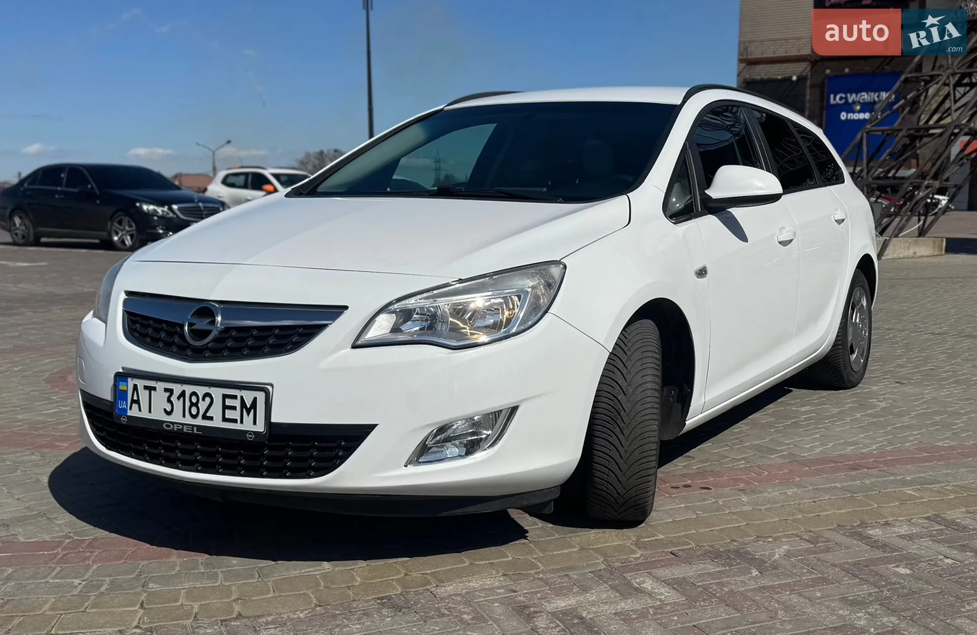 2012 Opel Astra - мініатюра 11