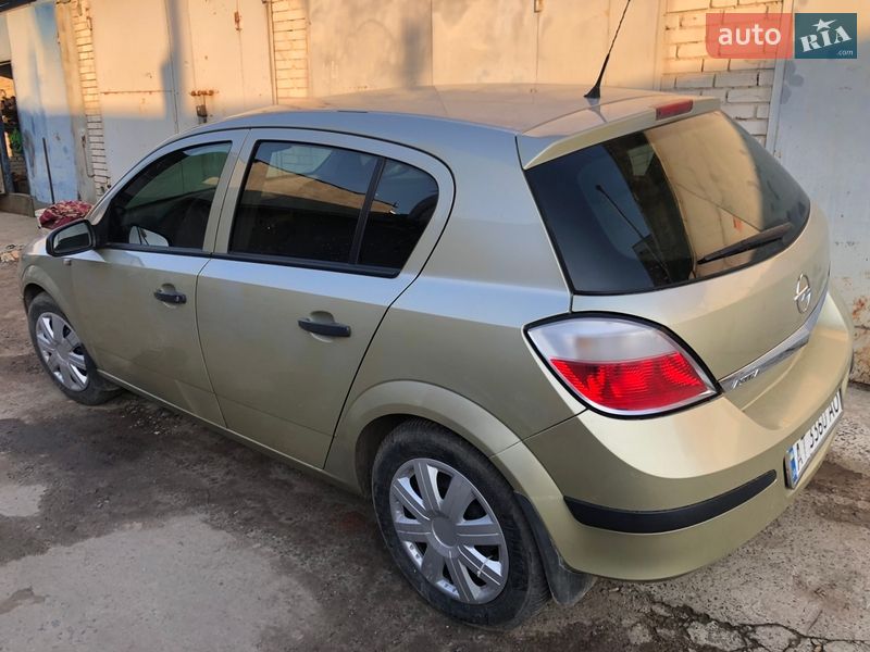 Opel Astra 2005