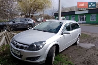 Универсал Opel Astra 2008 в Маньковке