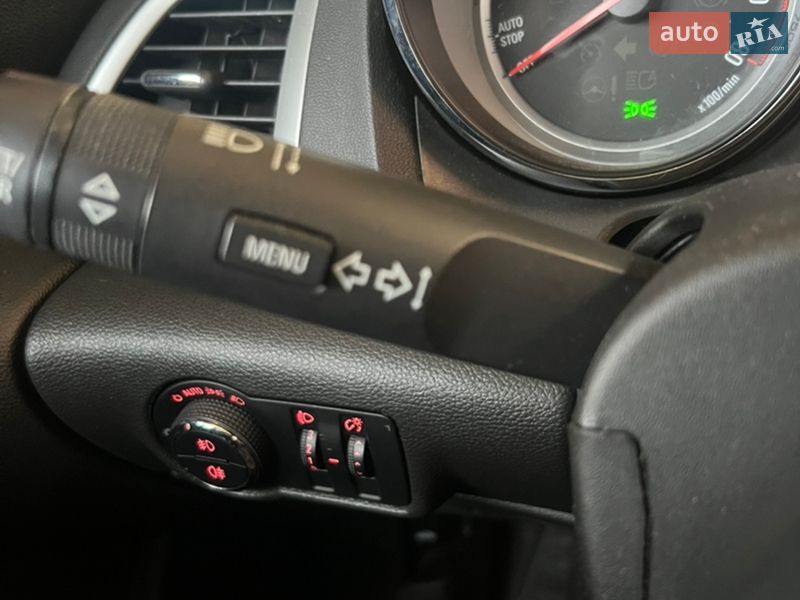 Хэтчбек Opel Astra 2013 в Ужгороде