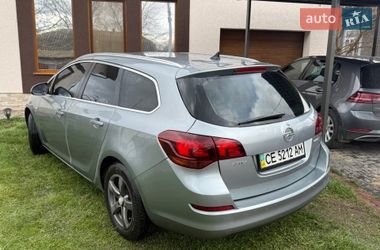 Универсал Opel Astra 2011 в Кельменцах