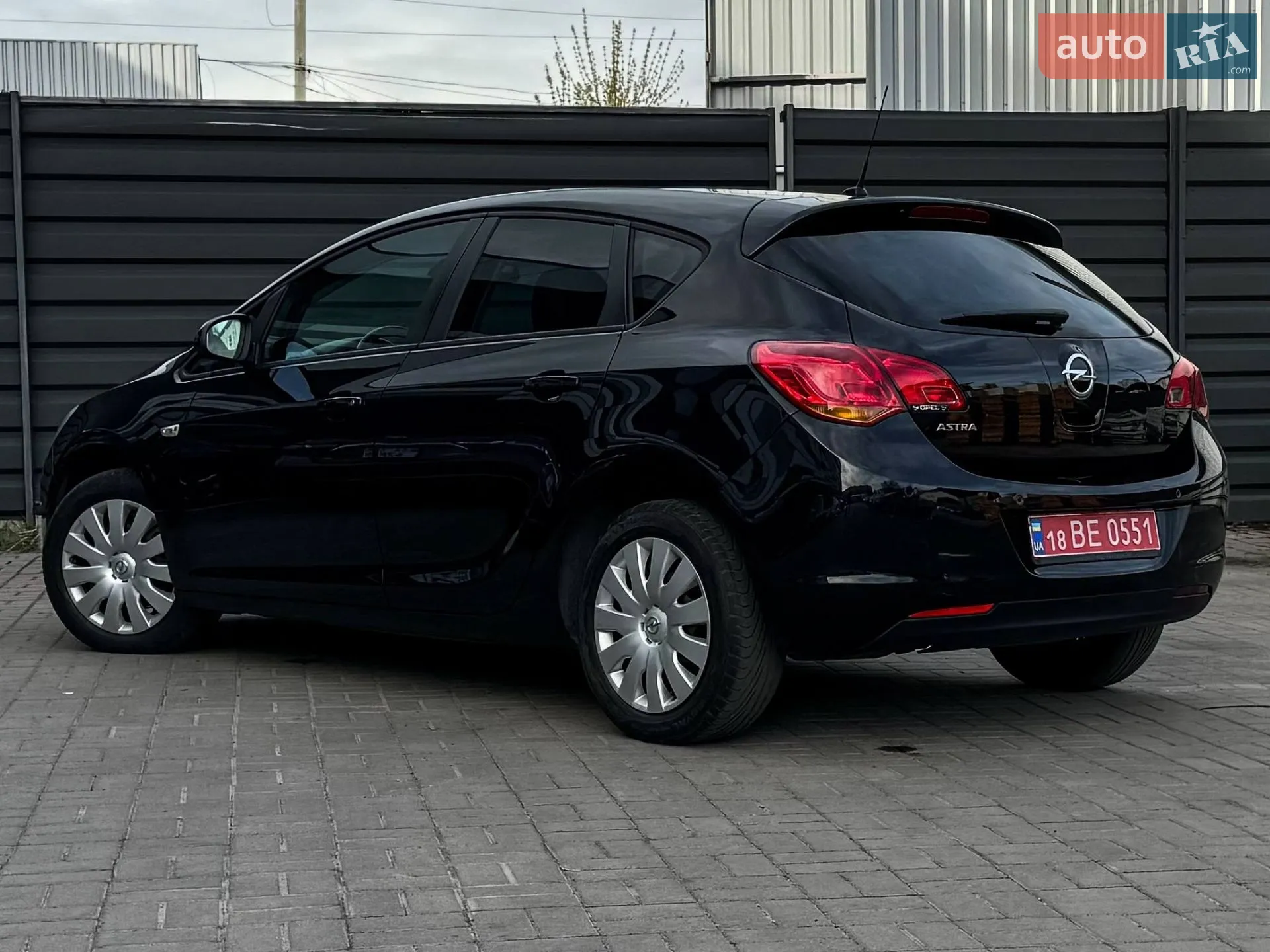 2011 Opel Astra - мініатюра 27