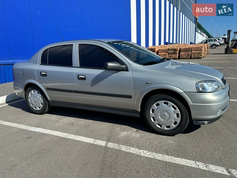 Седан Opel Astra 2008 в Рівному фото 8 Седан Opel Astra 2008 в Рівному