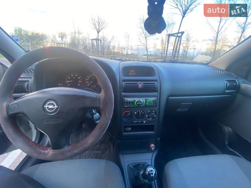 Седан Opel Astra 2008 в Черкассах фото 8 Седан Opel Astra 2008 в Черкассах