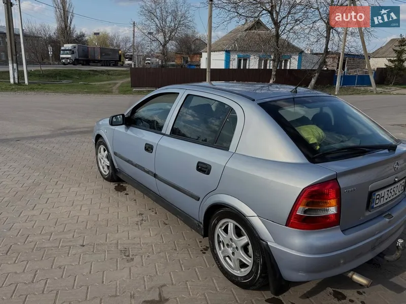 Opel Astra