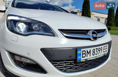 Універсал Opel Astra 2014 в Сумах