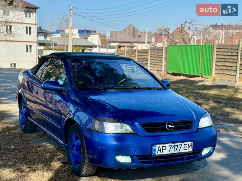 Кабріолет Opel Astra 2001 в Києві