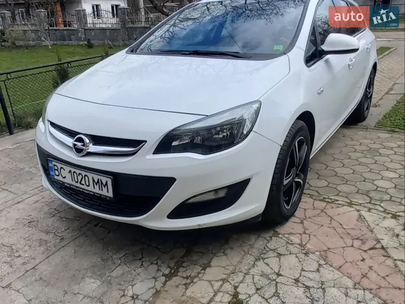 Opel Astra 2015
