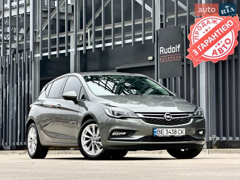 Хэтчбек Opel Astra 2018 в Киеве