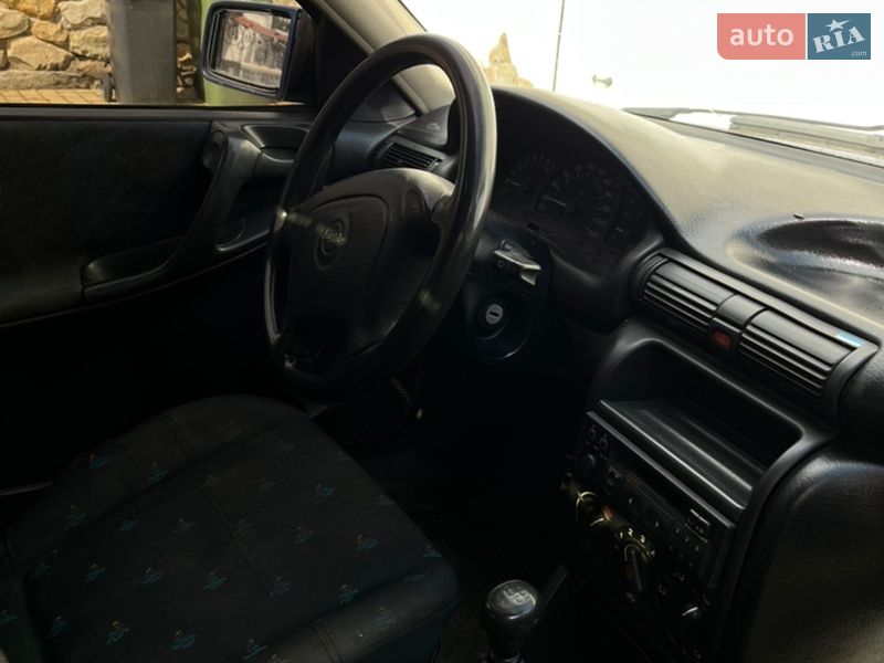 Универсал Opel Astra 1994 в Долине