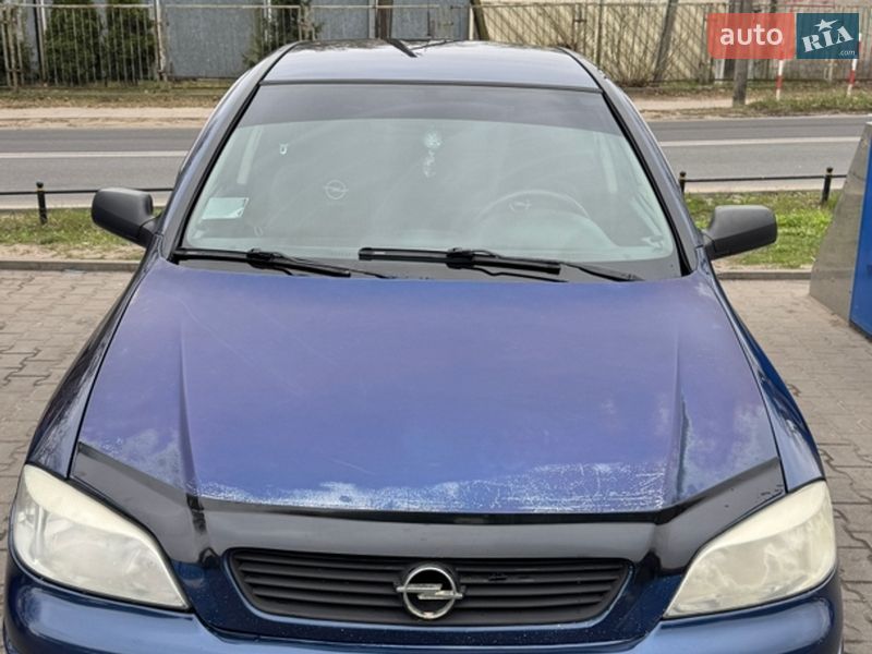 Седан Opel Astra 2004 в Харкові