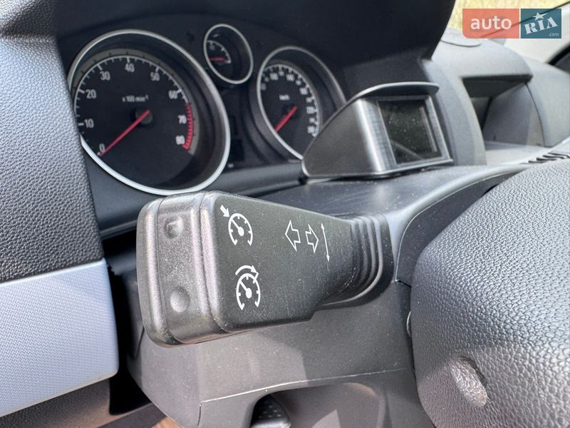 Універсал Opel Astra 2007 в Полтаві