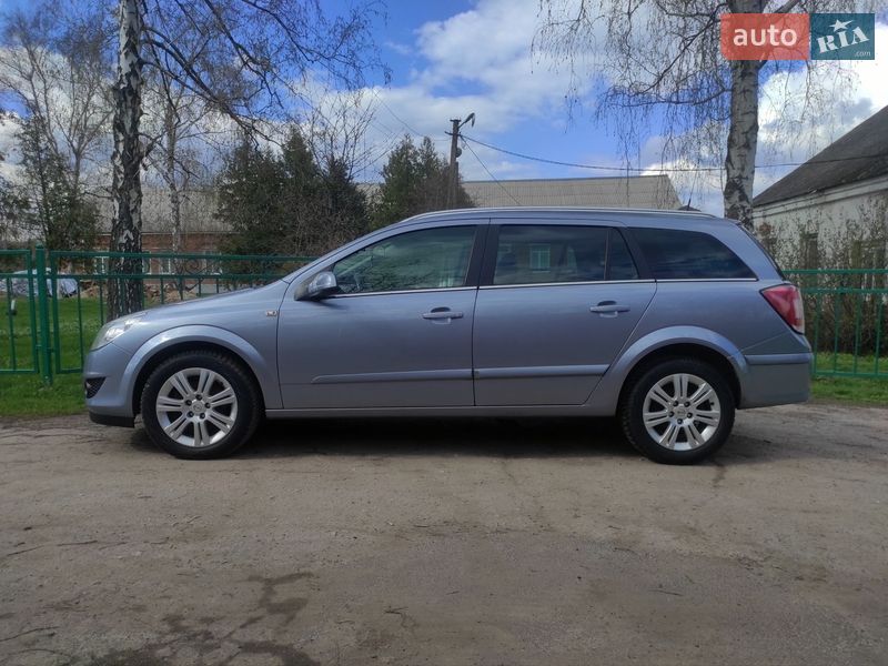 Універсал Opel Astra 2009 в Харкові фото 2 Універсал Opel Astra 2009 в Харкові