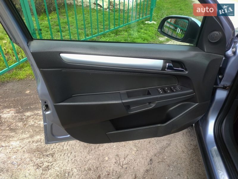 Універсал Opel Astra 2009 в Харкові фото 12 Універсал Opel Astra 2009 в Харкові