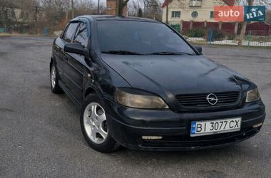 Седан Opel Astra 2006 в Полтаві