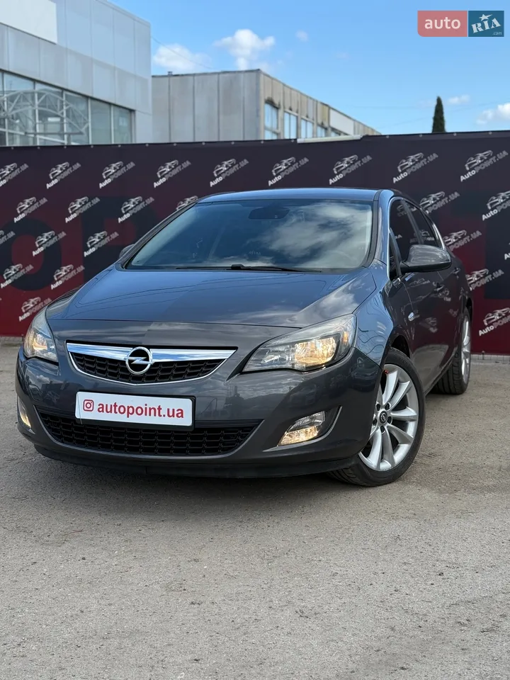 2011 Opel Astra - мініатюра 16