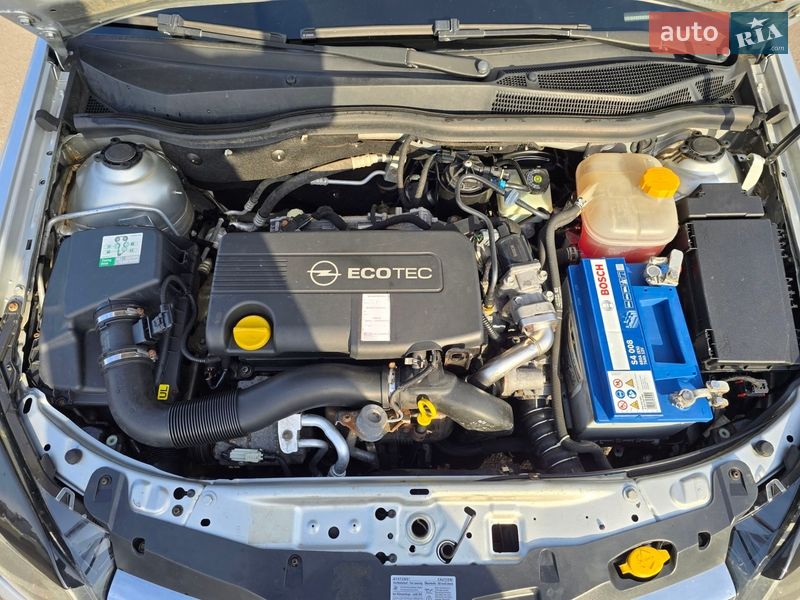 Универсал Opel Astra 2009 в Одессе