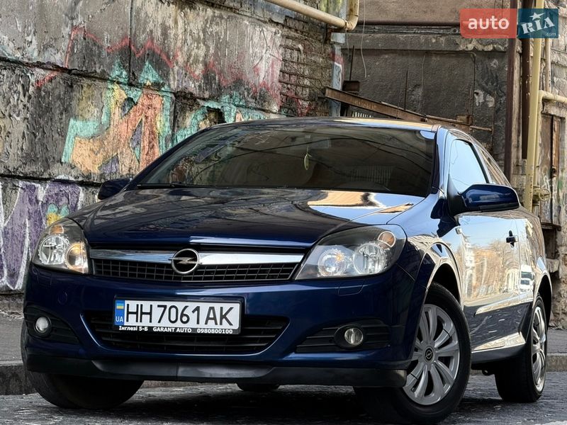 Купе Opel Astra 2008 в Одессе