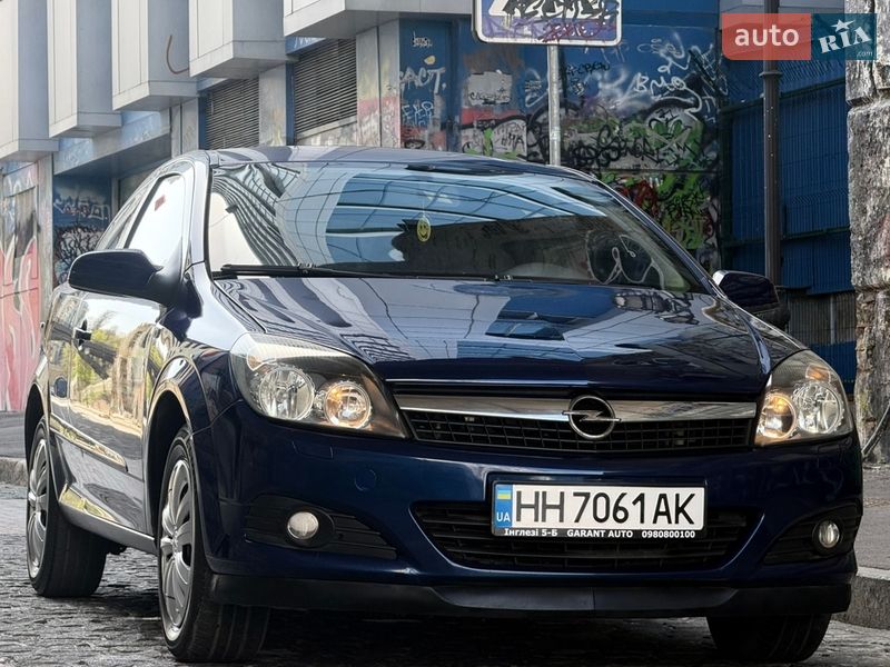Купе Opel Astra 2008 в Одессе
