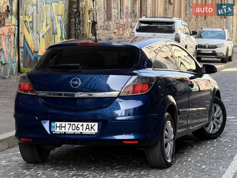 Купе Opel Astra 2008 в Одессе