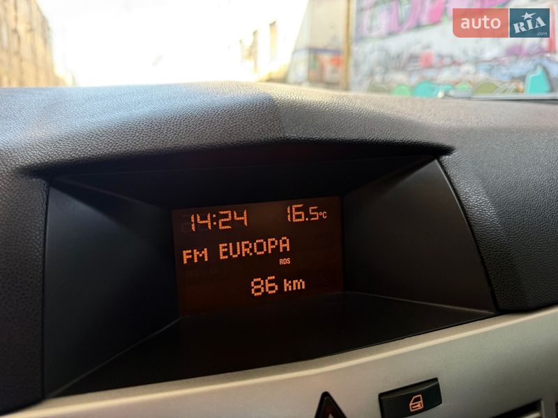 Купе Opel Astra 2008 в Одессе