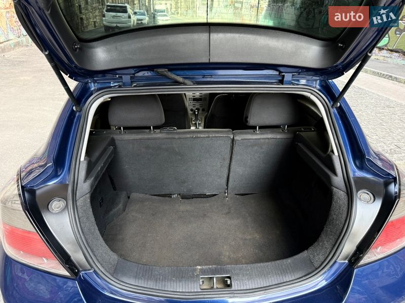 Купе Opel Astra 2008 в Одессе