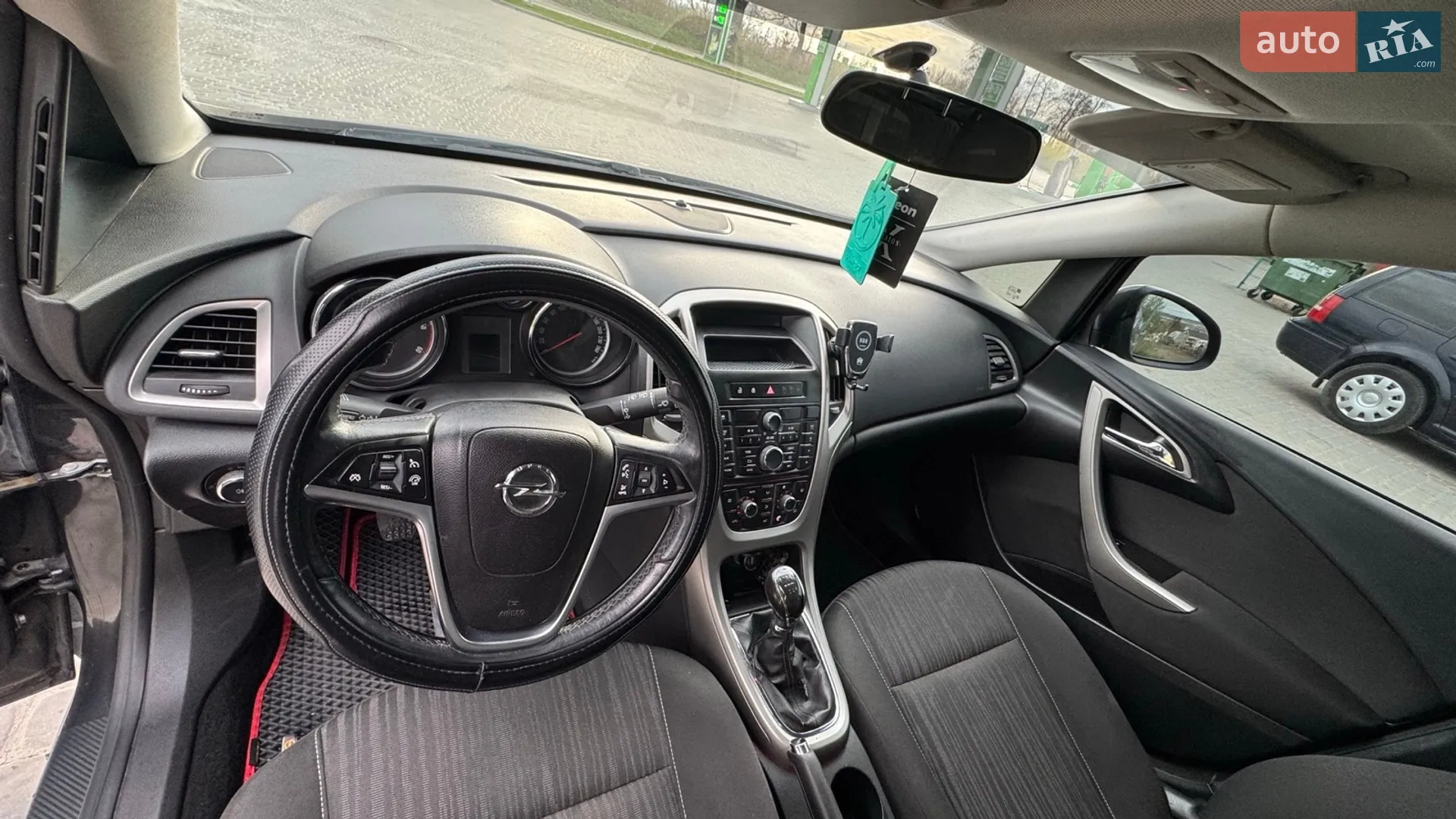 2011 Opel Astra - мініатюра 8