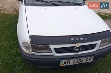 Універсал Opel Astra 1995 в Хмільнику