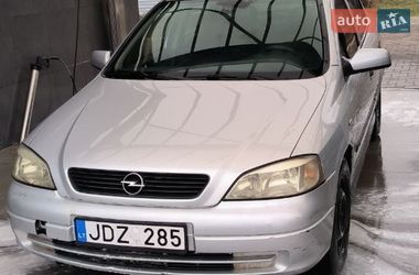 Седан Opel Astra 1999 в Чугуеве