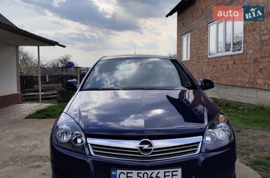 Универсал Opel Astra 2010 в Хотине