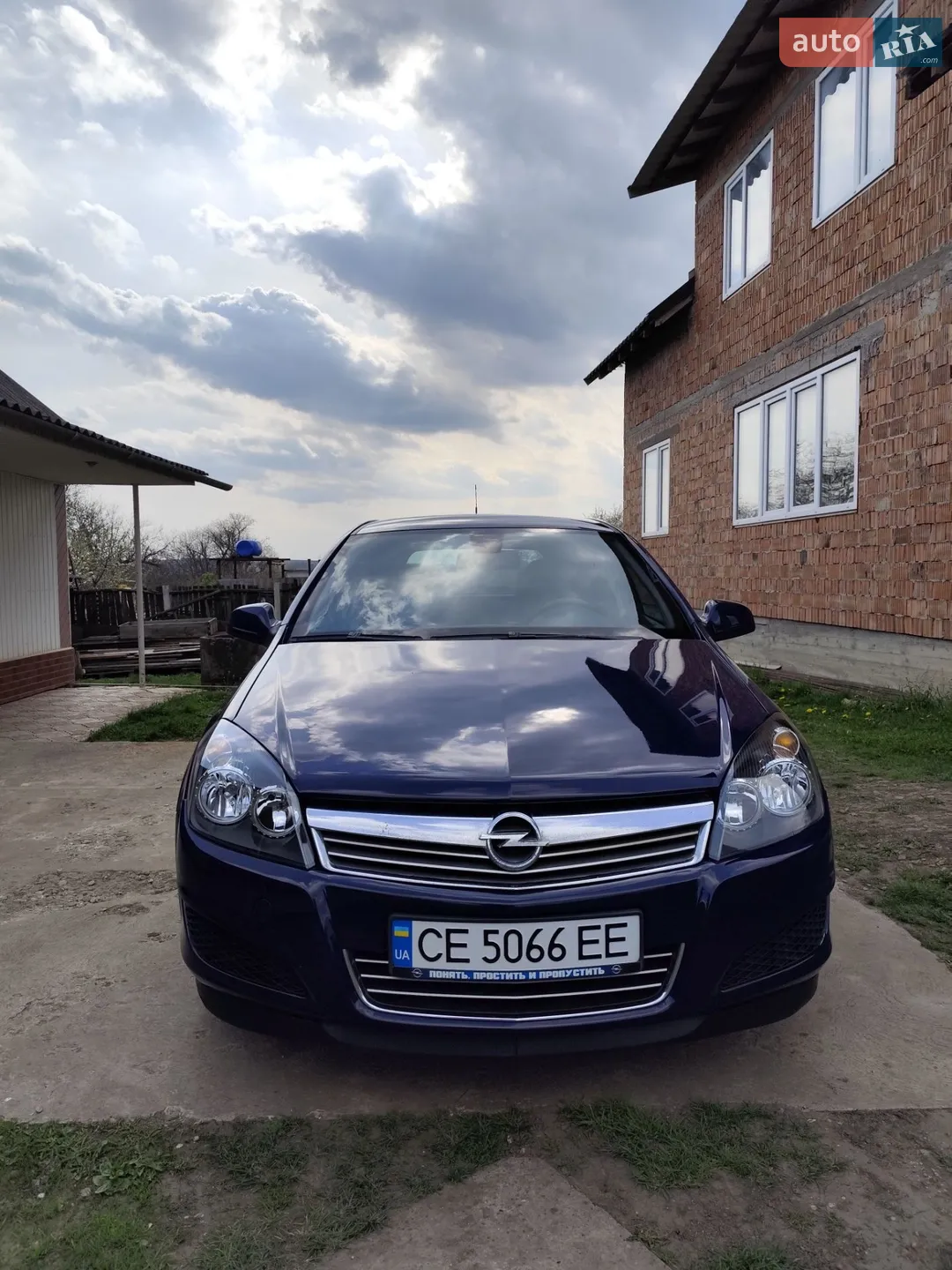 2010 Opel Astra - фото 1