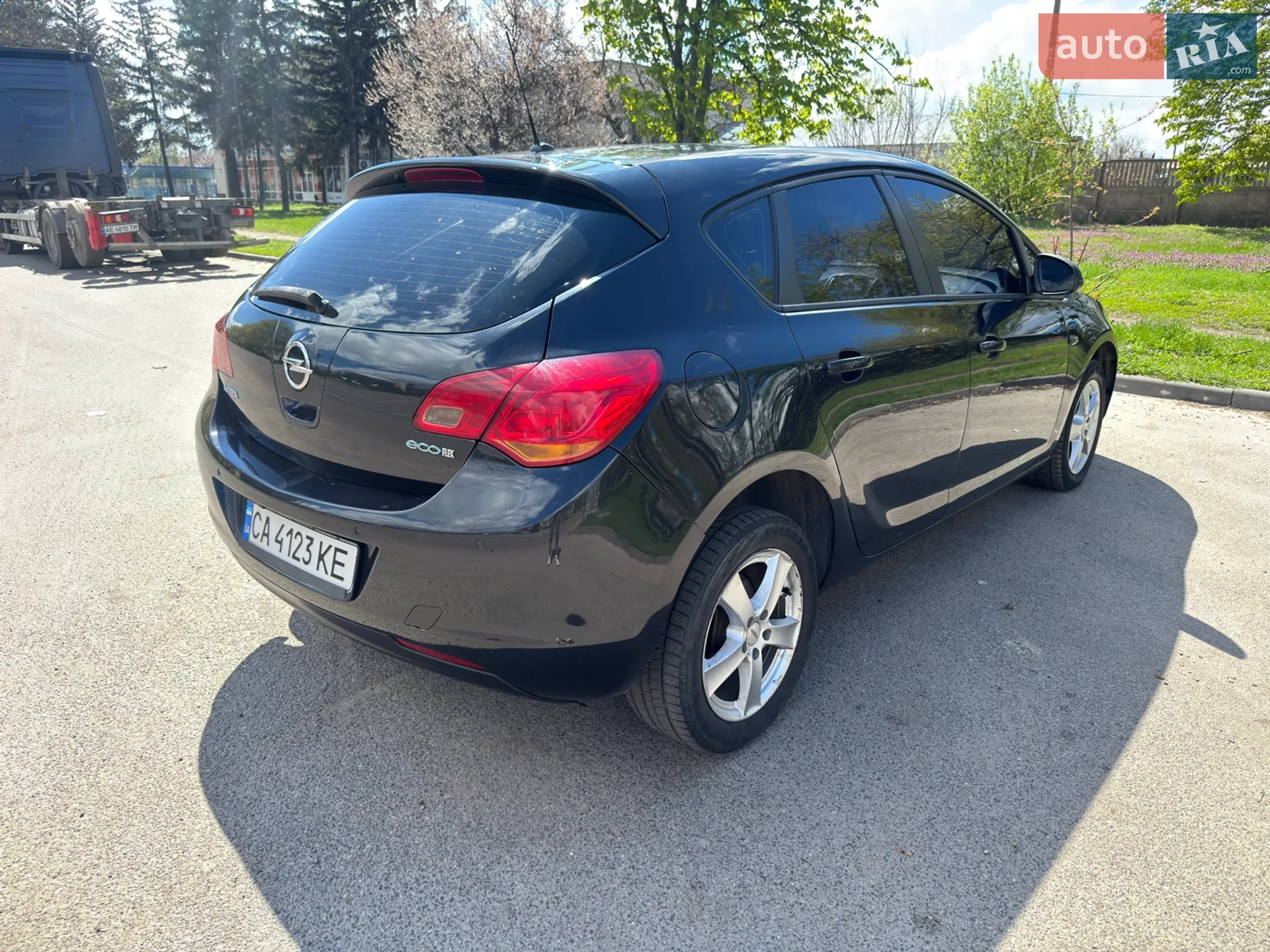 2011 Opel Astra - мініатюра 5