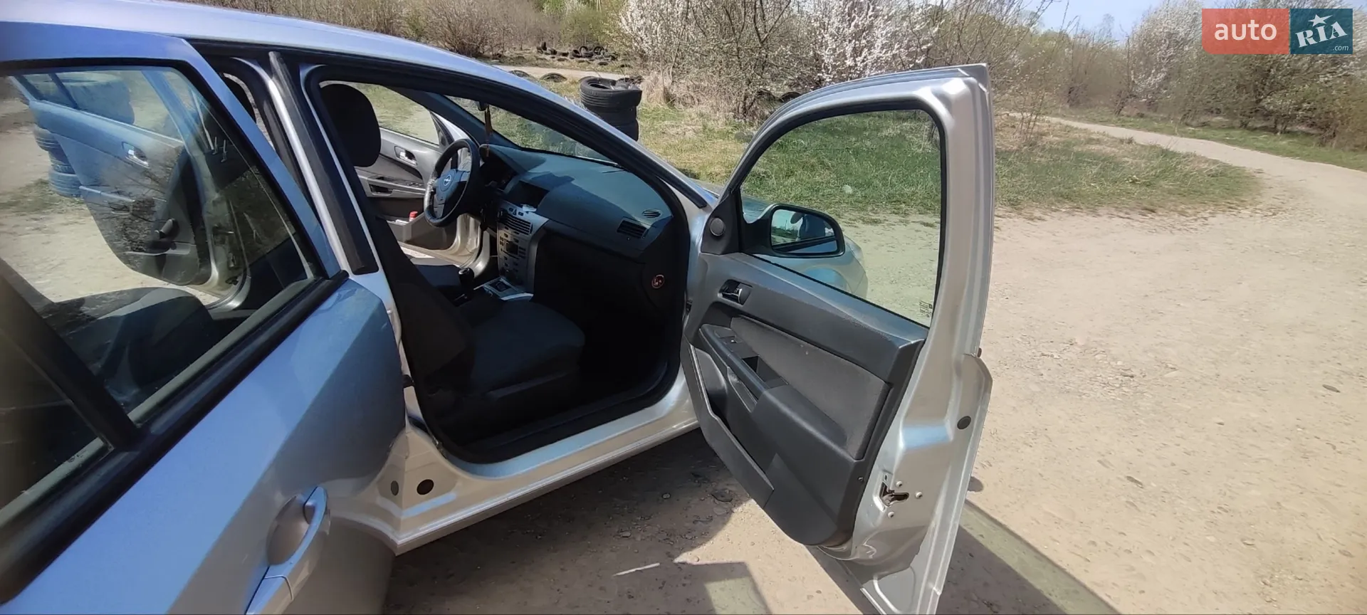 2010 Opel Astra - мініатюра 10