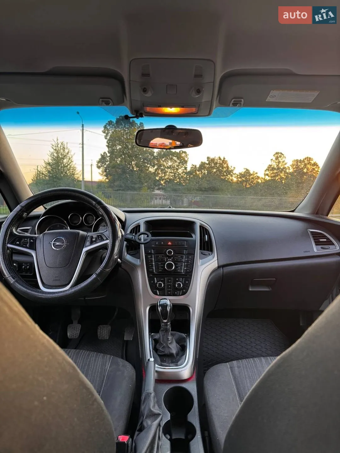 2011 Opel Astra - мініатюра 15