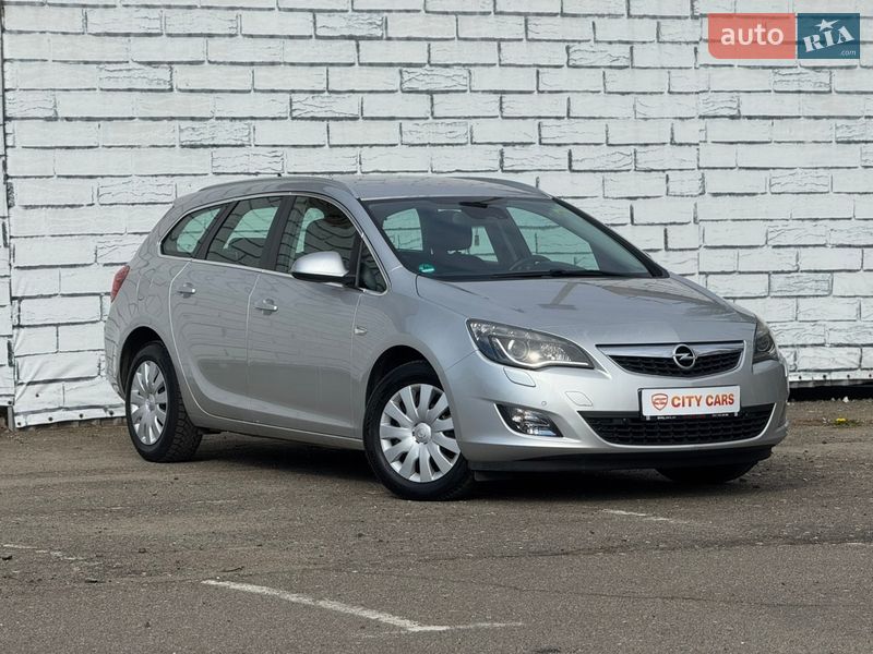 Opel Astra 2010