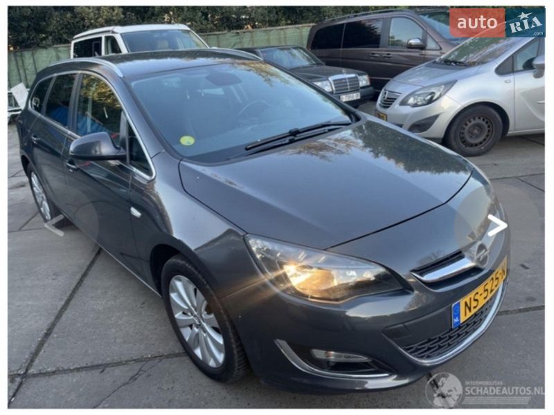 Opel Astra 2016