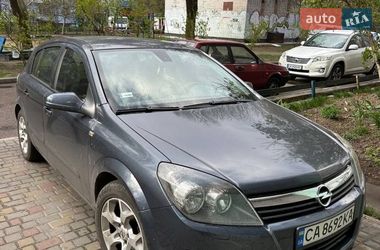 Хетчбек Opel Astra 2006 в Черкасах