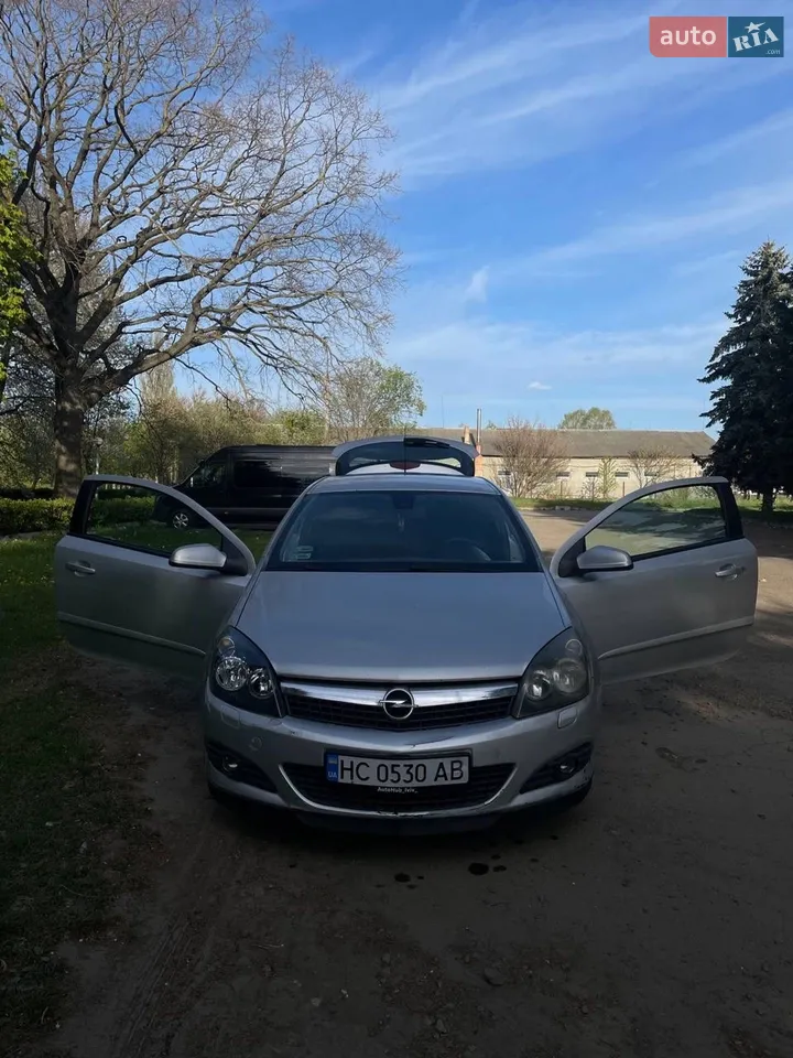 2010 Opel Astra - мініатюра 11