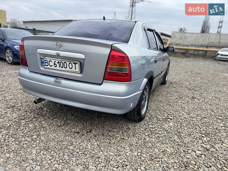 Opel Astra 2001