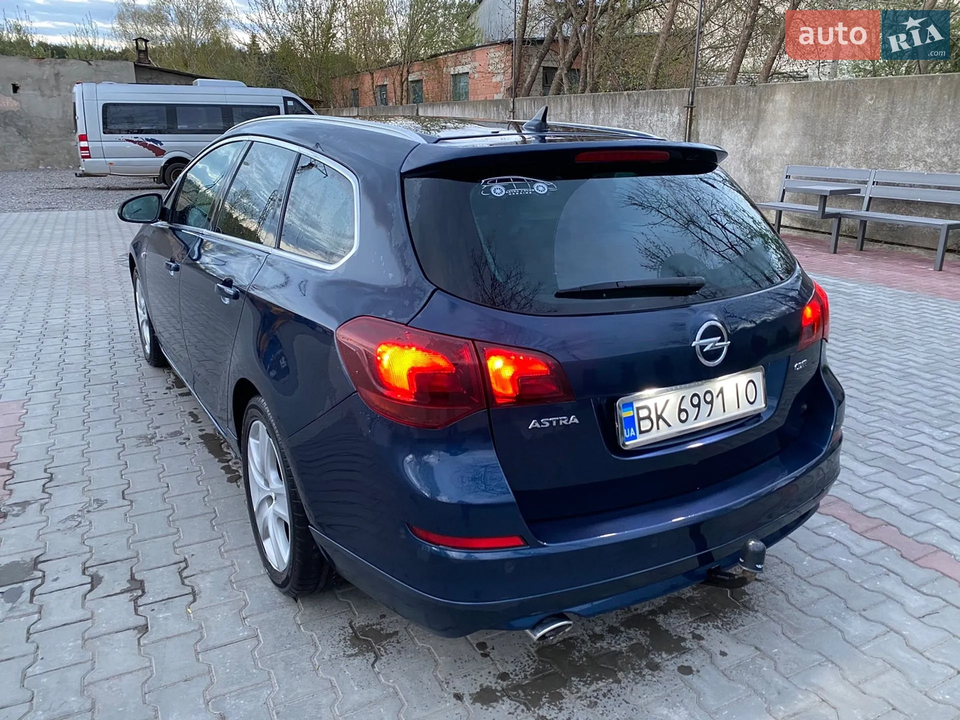 2011 Opel Astra - мініатюра 9