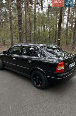 Седан Opel Astra 2008 в Українці